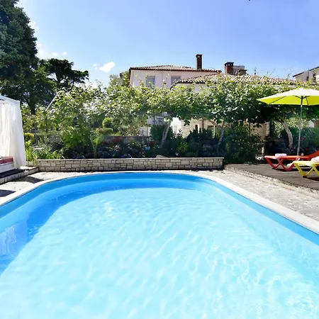 Nika 4 In Der Residenz Mit Pool Und Wh By Interhome Apartament Umag