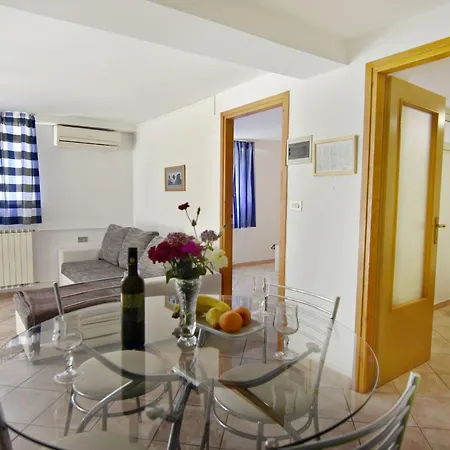 Apartment Nika 4 In Der Residenz Mit Pool Und Wh By Interhome *
