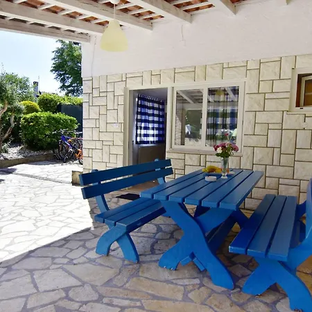 Nika 4 In Der Residenz Mit Pool Und Wh By Interhome Umag